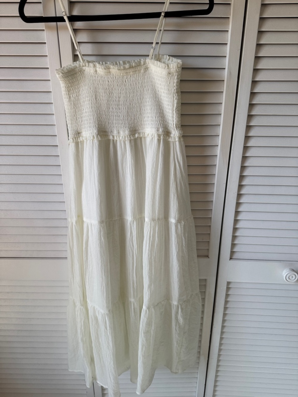 Women's Cream Smocked Strap Tiered Maxi Dress — Classic Summer Style - Picture 3 of 7